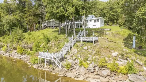 25 Blackfoot Cove Bath Springs TN 38311