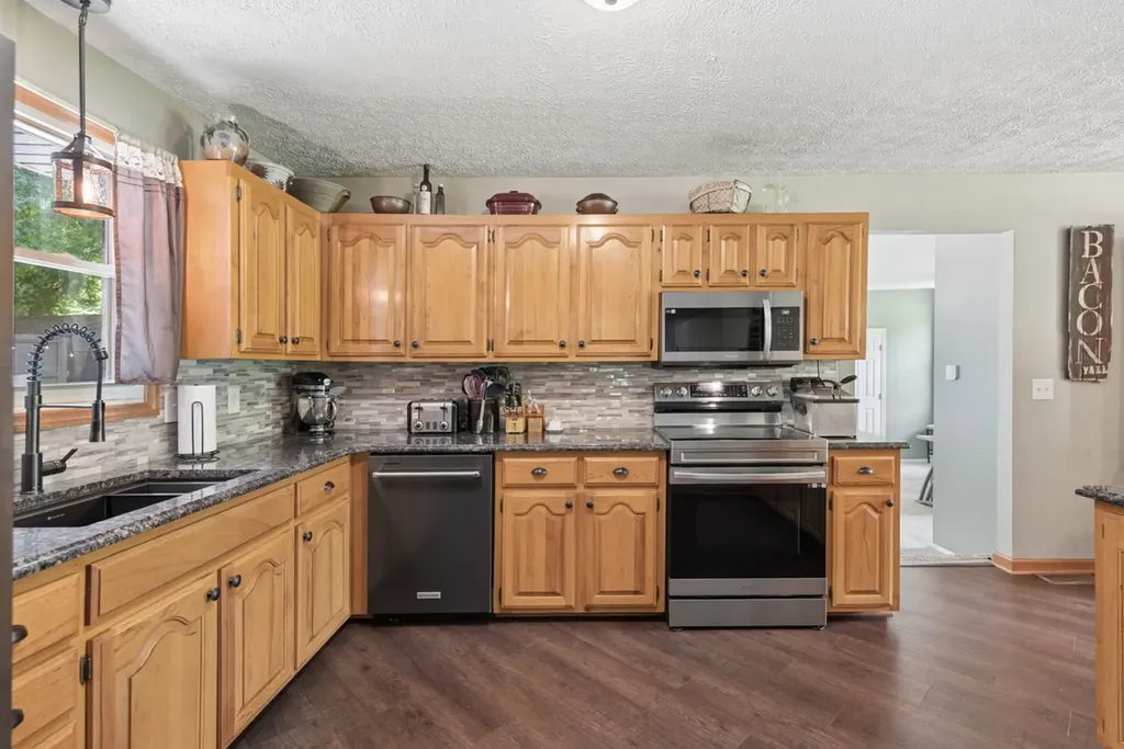 830 New Shackle Island Road Hendersonville TN 37075