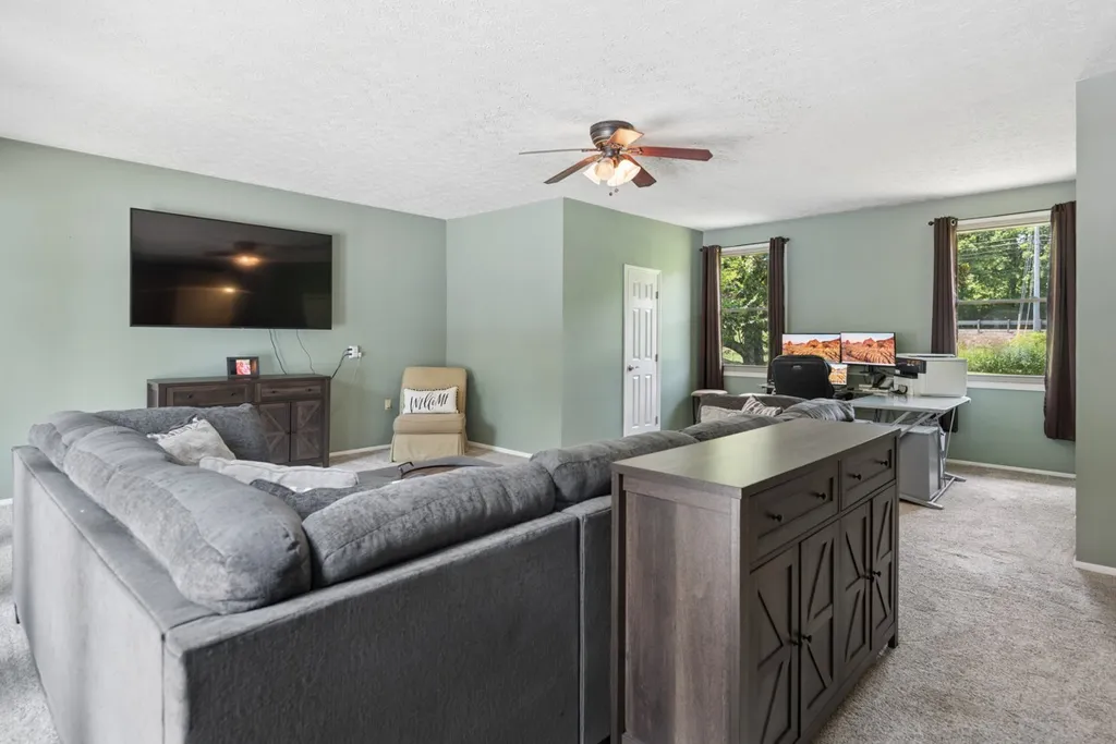 830 New Shackle Island Road Hendersonville TN 37075