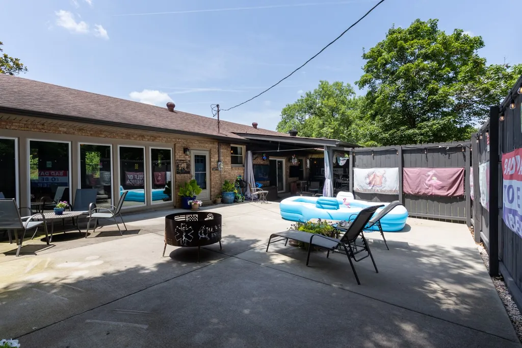 830 New Shackle Island Road Hendersonville TN 37075