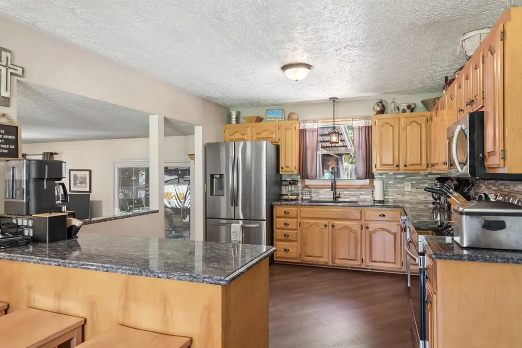 830 New Shackle Island Road Hendersonville TN 37075