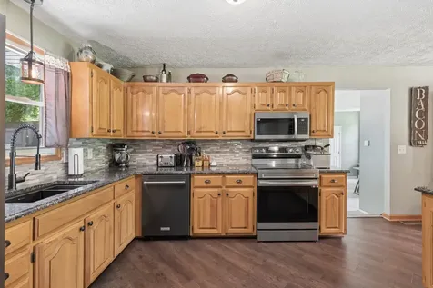 830 New Shackle Island Road Hendersonville TN 37075