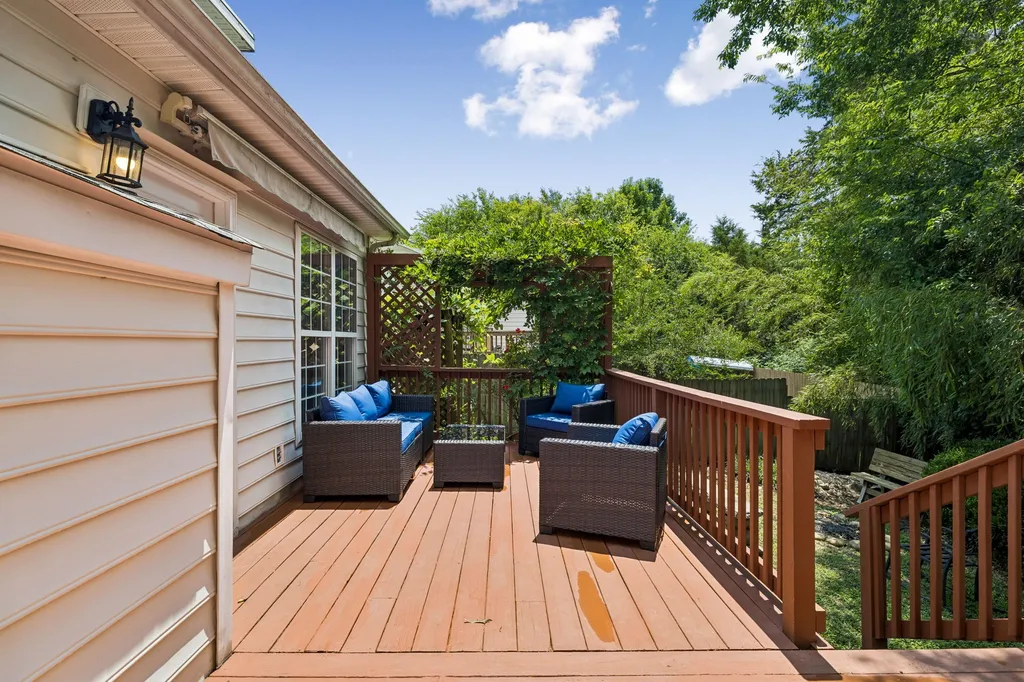 2224 Green Trails Drive Antioch TN 37013