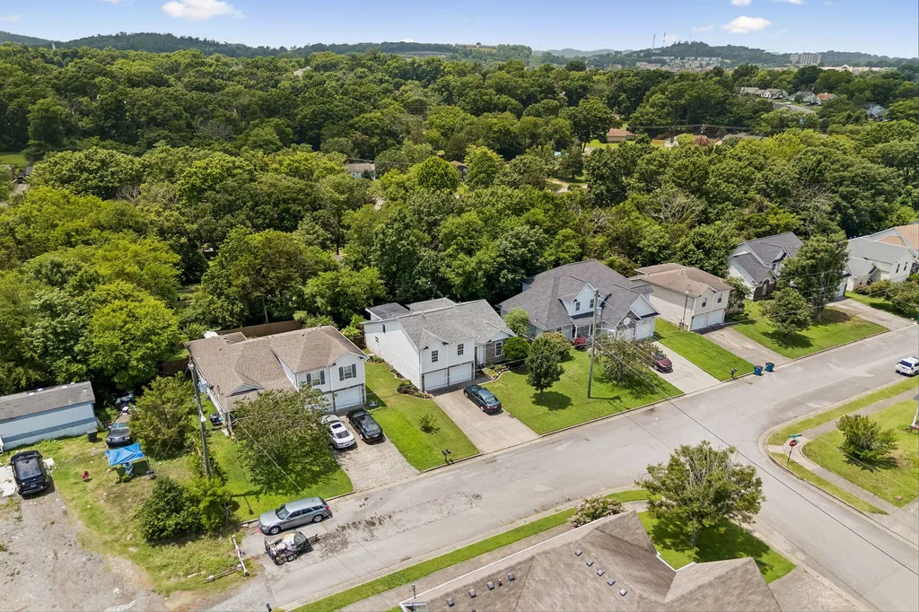 2224 Green Trails Drive Antioch TN 37013
