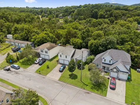 2224 Green Trails Drive Antioch TN 37013