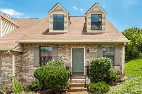 101 Deerpoint Lane Hendersonville TN 37075
