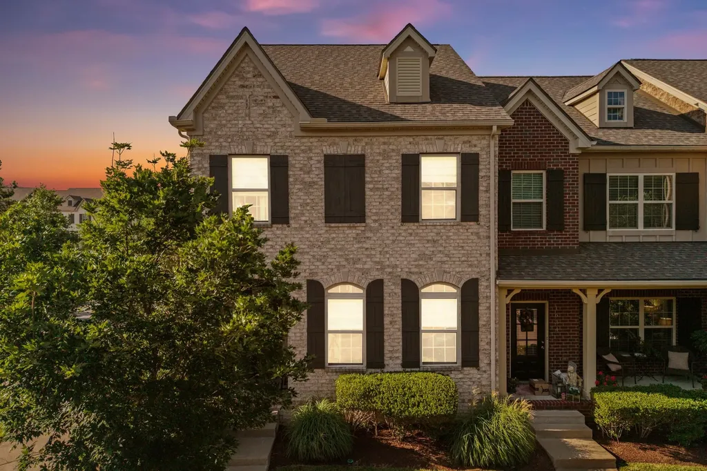 1636 Shadow Green Drive Franklin TN 37064
