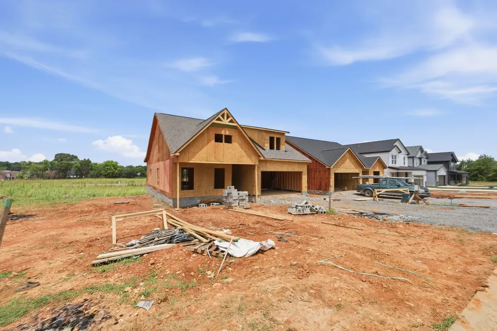 2796 Brewster Drive Clarksville TN 37042