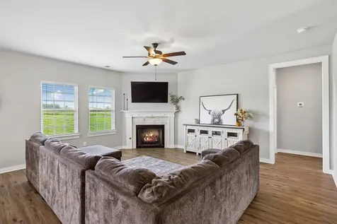 731 N Main Street Morrison TN 37357