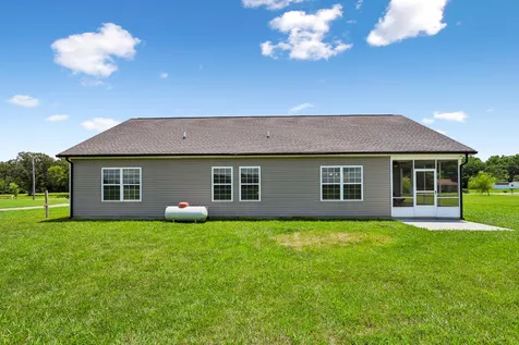 731 N Main Street Morrison TN 37357