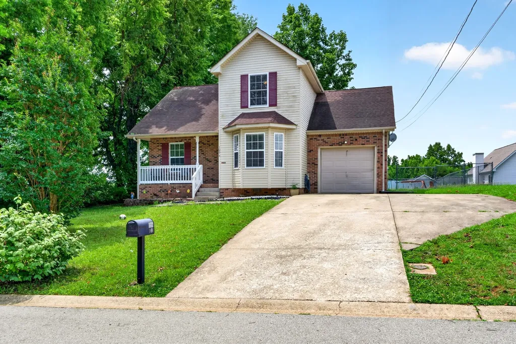 1096 Gunpoint Drive Clarksville TN 37042