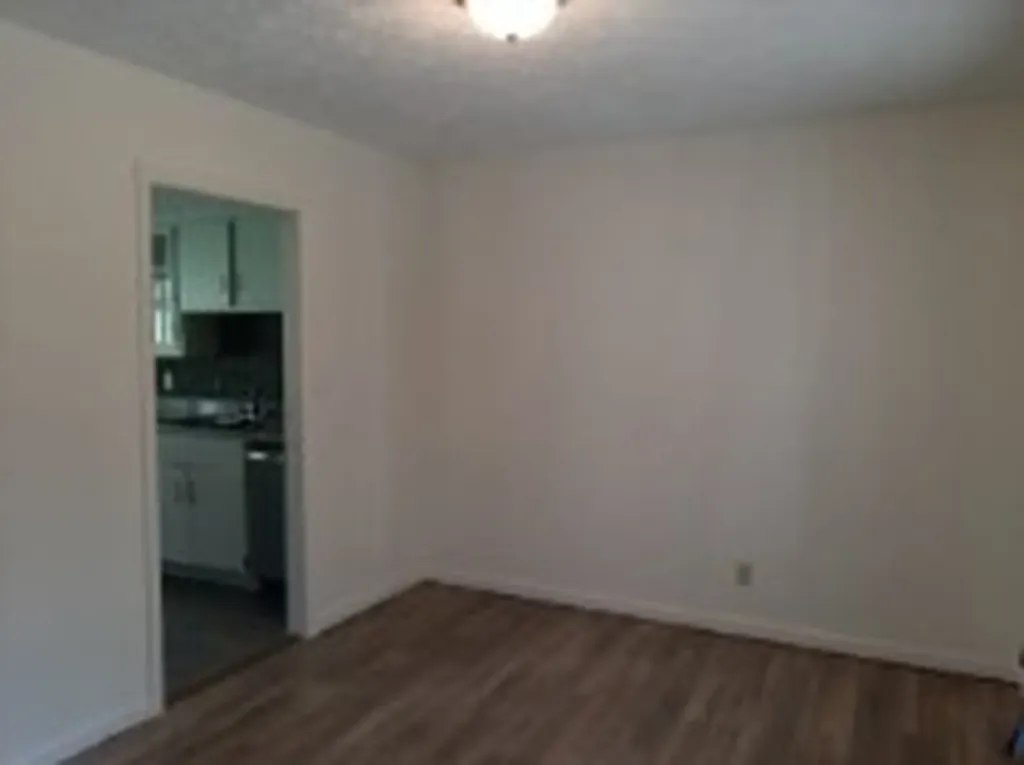 107 Hillwood Drive White House TN 37188