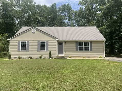 9098 Redbud Lane Nunnelly TN 37137