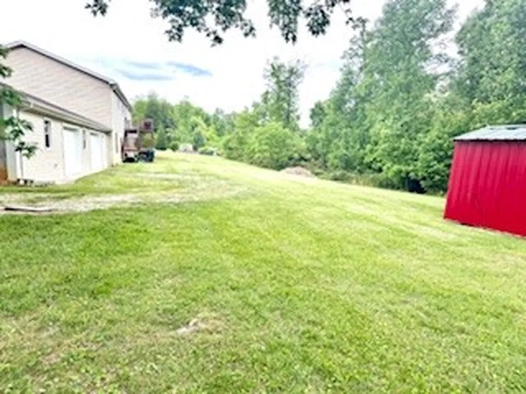 7320 Cyphers Dr, NW Cookeville TN 38506