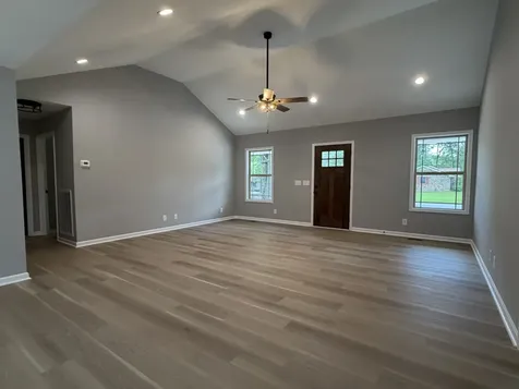 614 Wanda Lane Tullahoma TN 37388