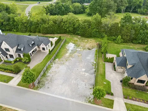 7041 Lanceleaf Drive College Grove TN 37046