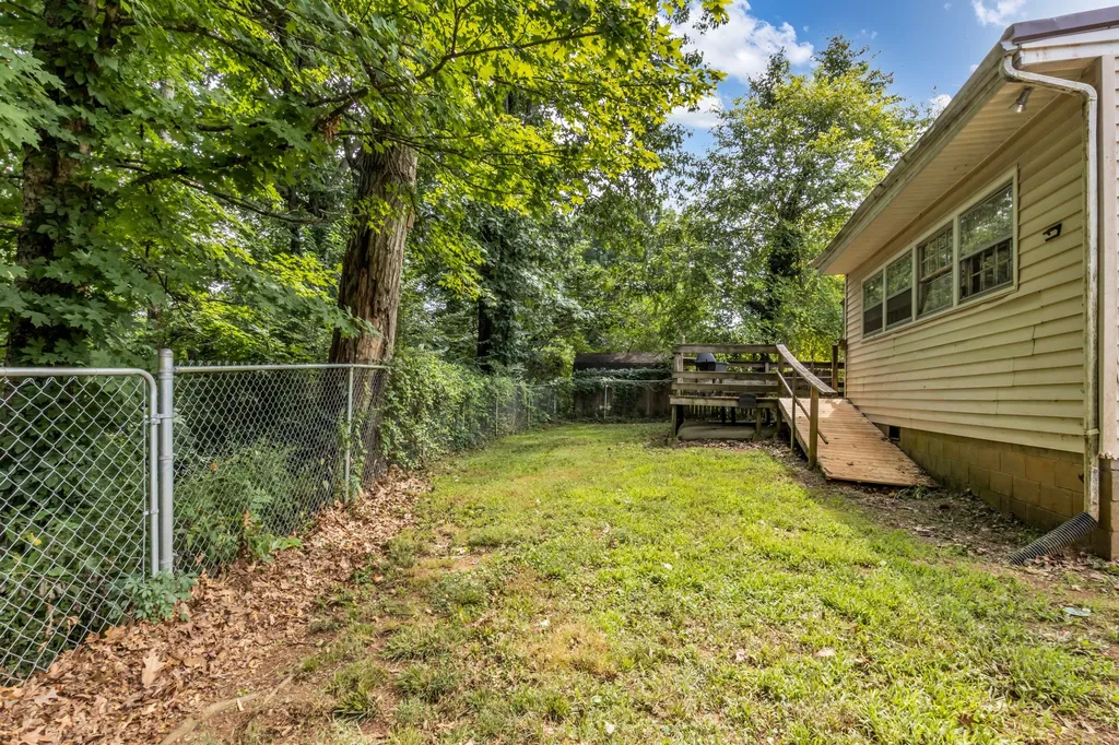 205 Cliffside Avenue Shelbyville TN 37160