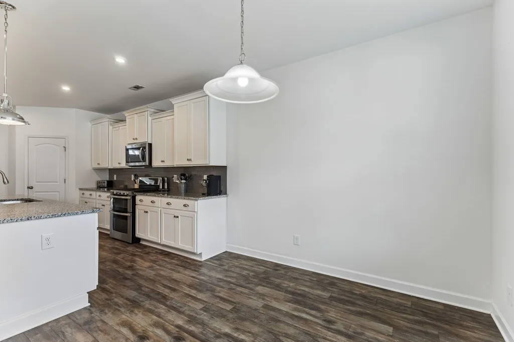 4152 Dwight Way Murfreesboro TN 37128