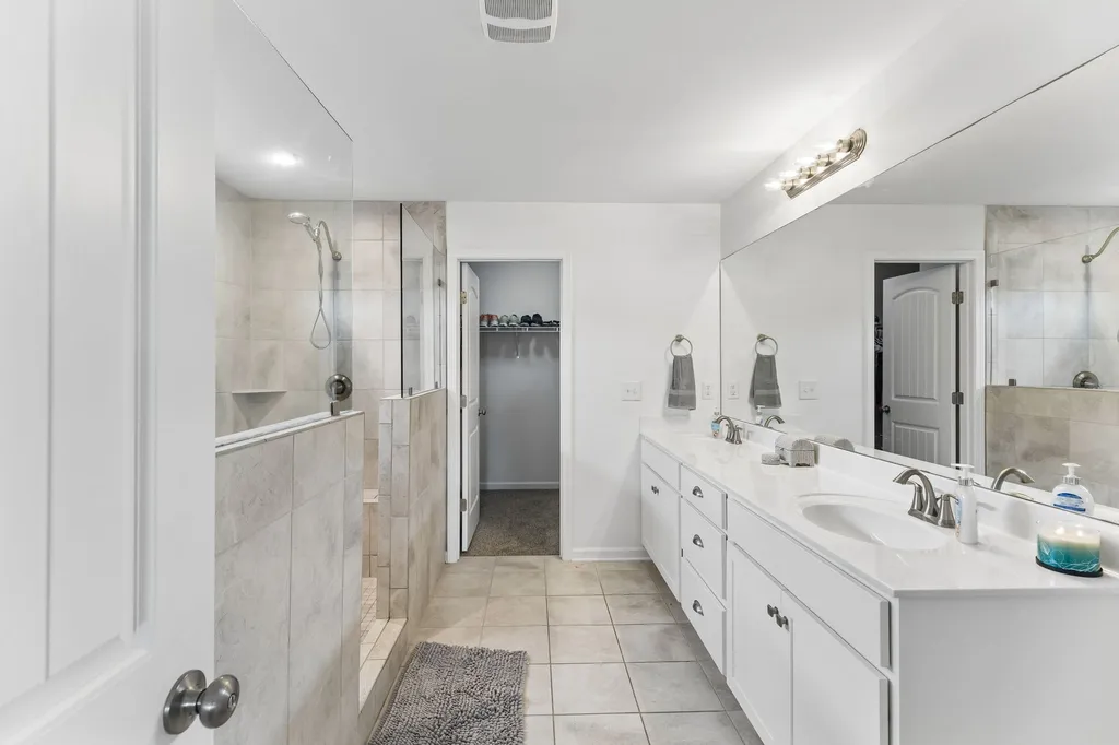 4152 Dwight Way Murfreesboro TN 37128