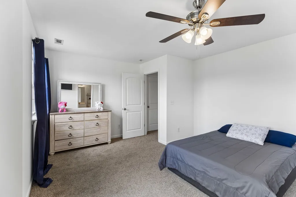 4152 Dwight Way Murfreesboro TN 37128