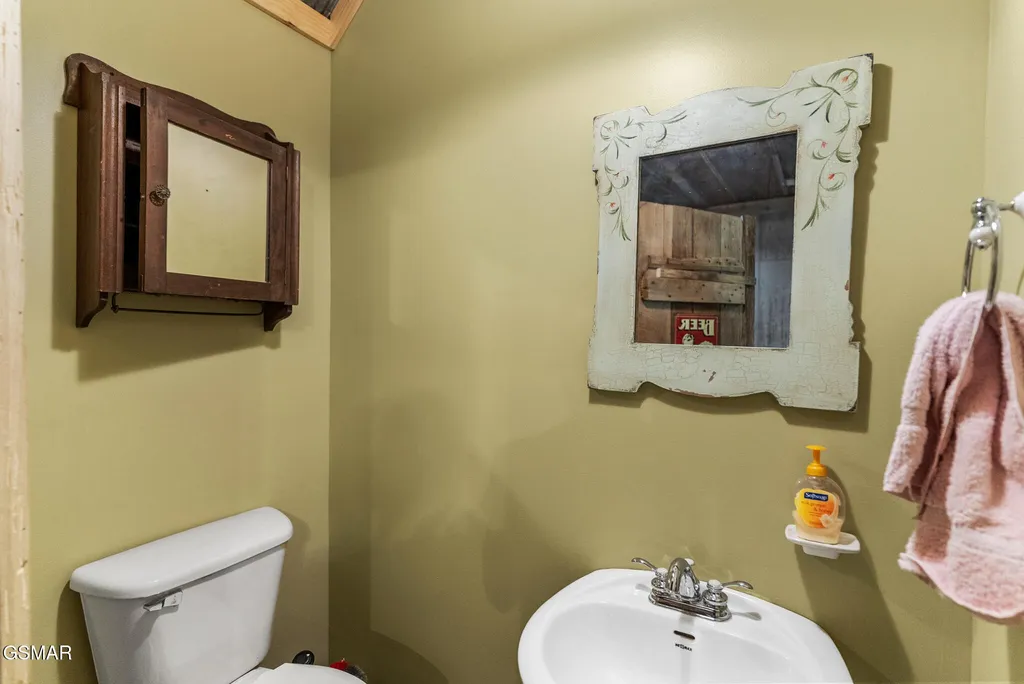 615 Harold Drive Maryville TN 37803