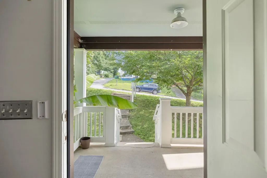 1007 Glenview Drive Nashville TN 37206