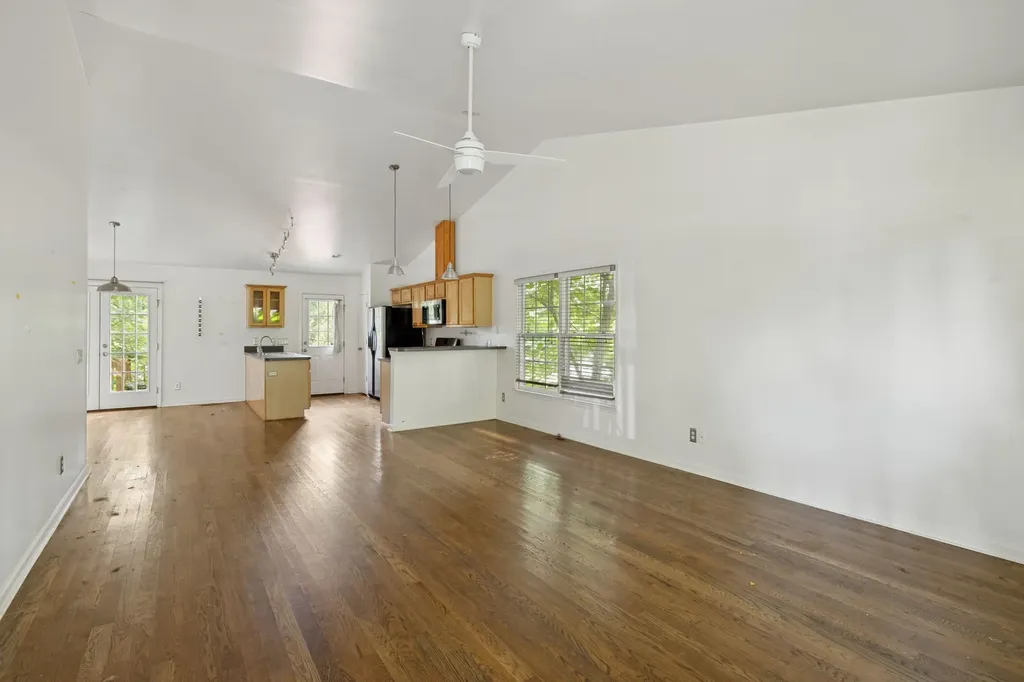 1007 Glenview Drive Nashville TN 37206