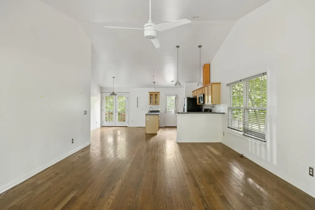 1007 Glenview Drive Nashville TN 37206
