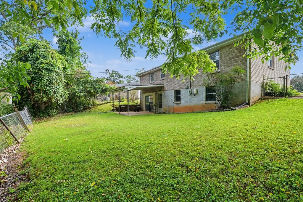 453 Gary Hills Drive Clarksville TN 37043