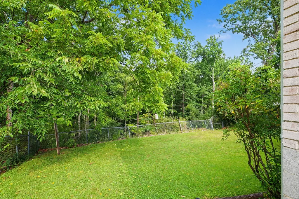 453 Gary Hills Drive Clarksville TN 37043