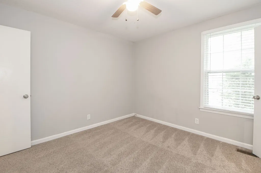 398 Louise Lane Clarksville TN 37042