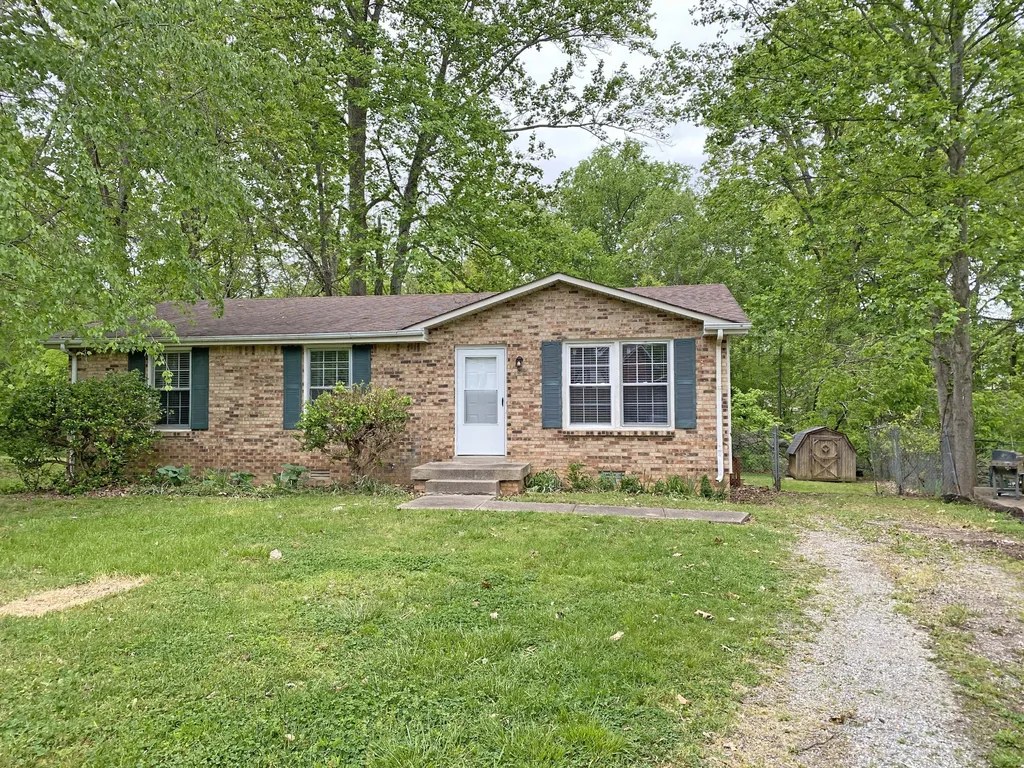 398 Louise Lane Clarksville TN 37042