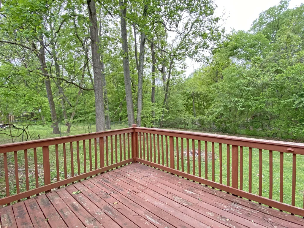 398 Louise Lane Clarksville TN 37042