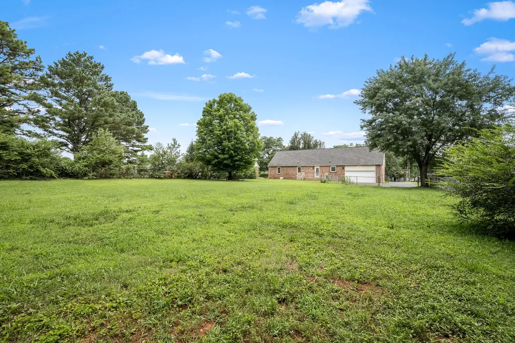 4030 Sulphur Springs Road Murfreesboro TN 37129