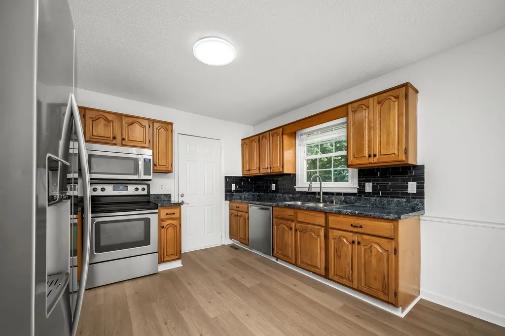 4030 Sulphur Springs Road Murfreesboro TN 37129