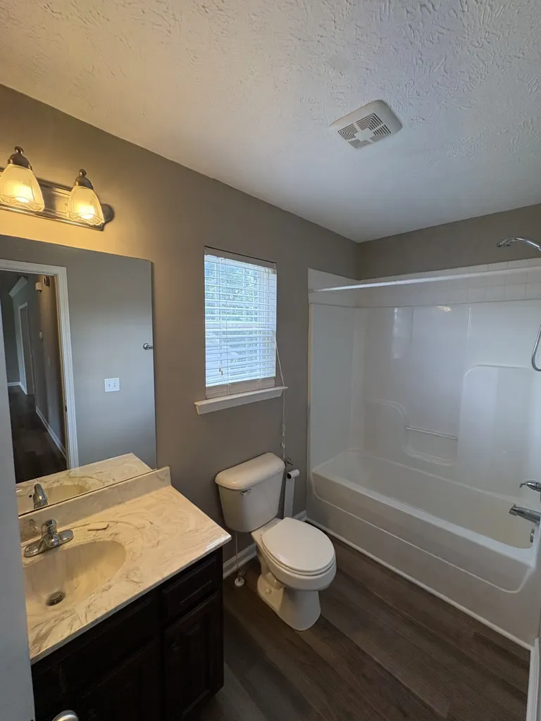 1009 Halverson Drive Murfreesboro TN 37128
