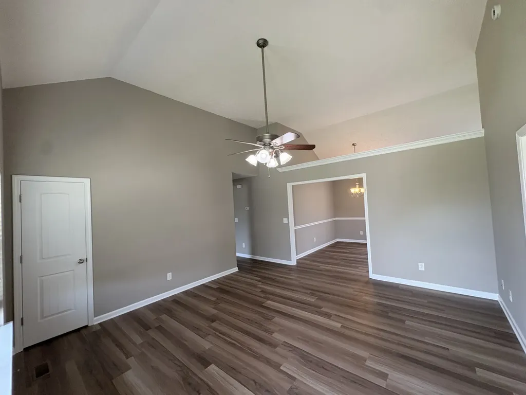 1009 Halverson Drive Murfreesboro TN 37128