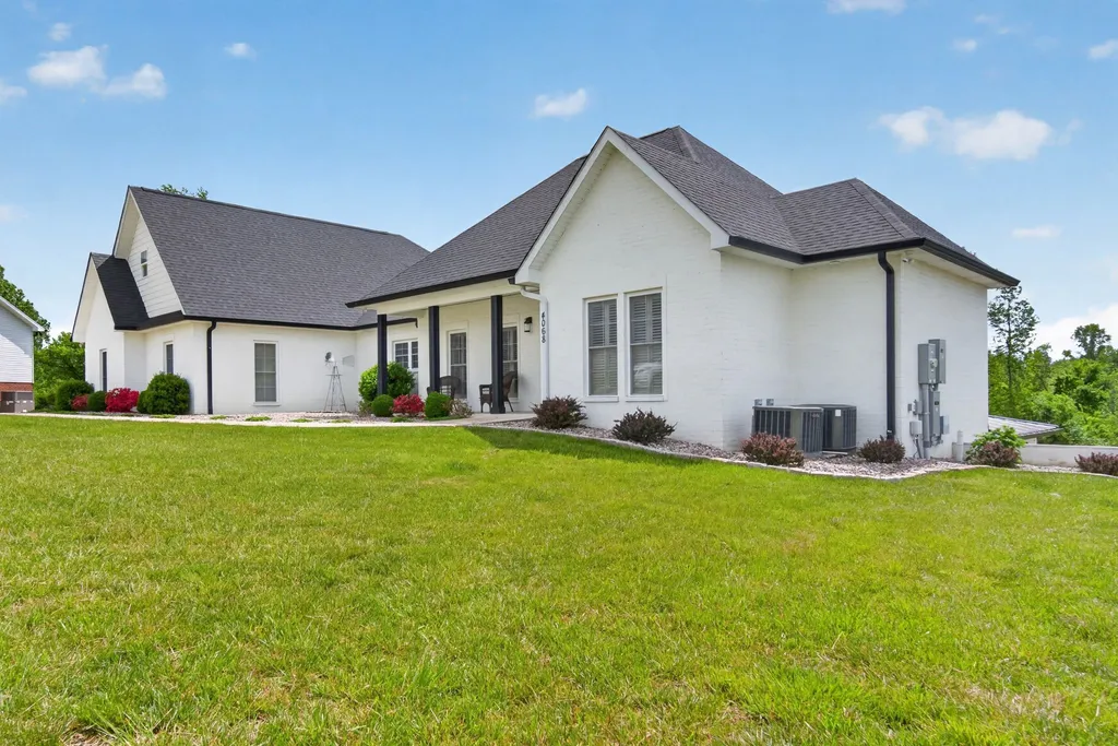 4068 Charlton Square Cookeville TN 38501