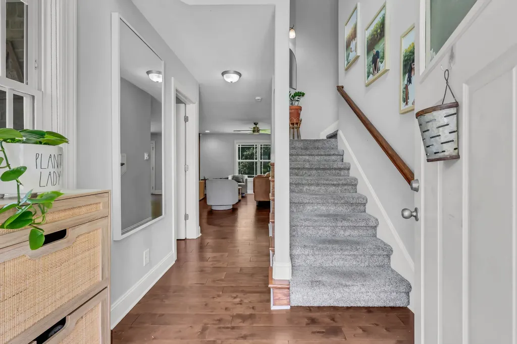 2594 Alex Overlook Way Clarksville TN 37043