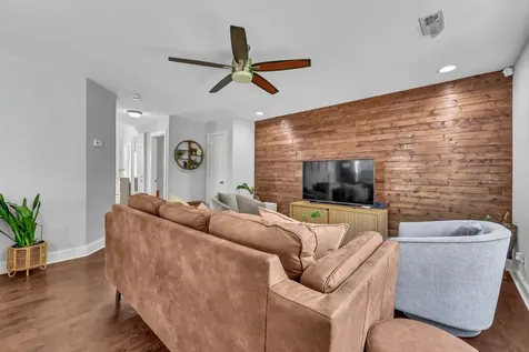 2594 Alex Overlook Way Clarksville TN 37043