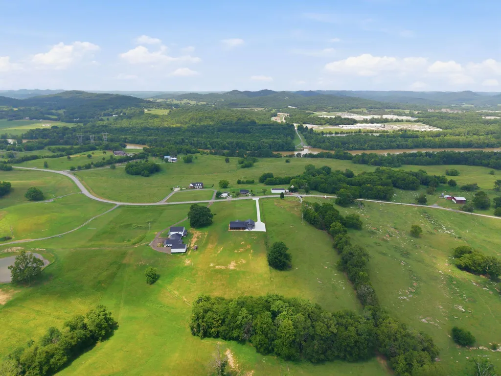 4520 Cedar Bluff Road Lebanon TN 37087