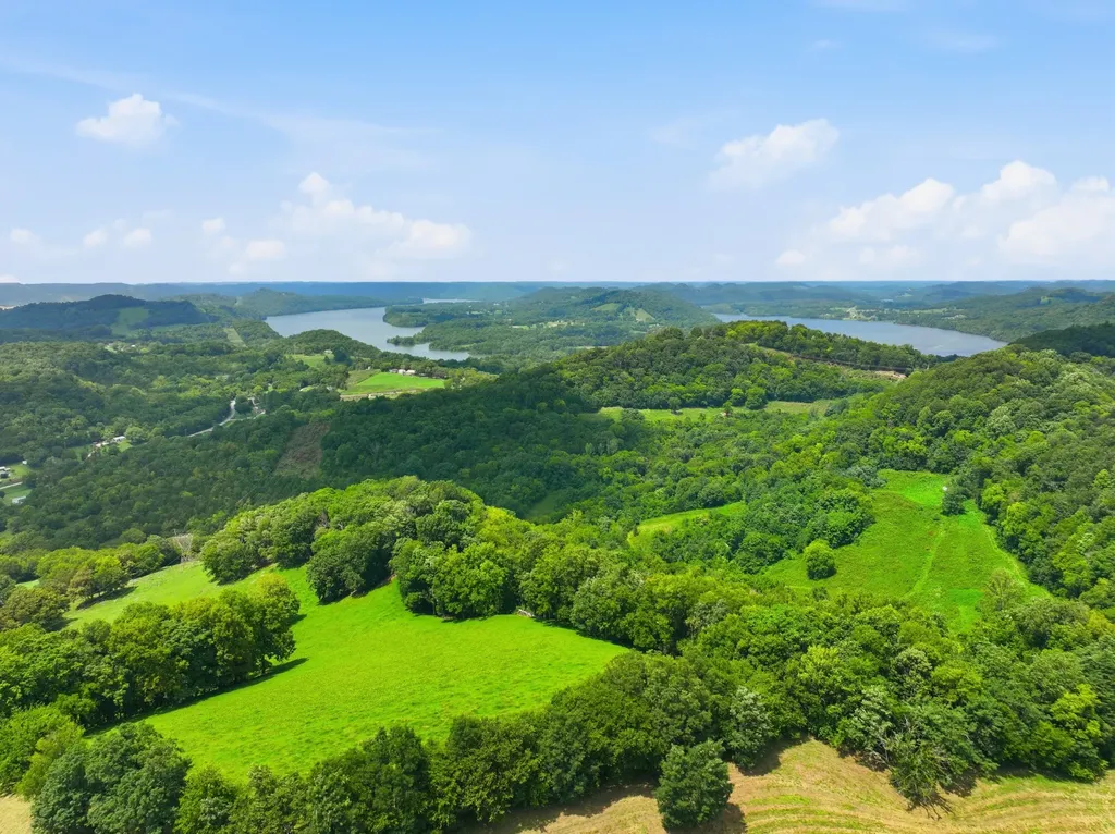 89 Conditt Hollow Road Elmwood TN 38560