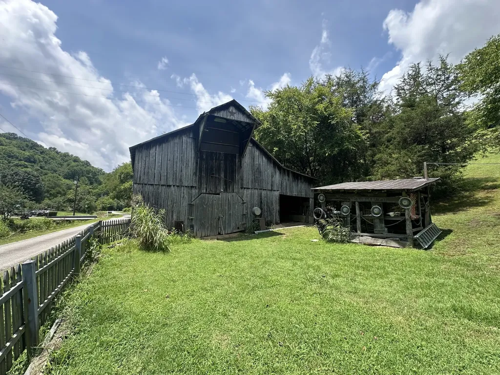 89 Conditt Hollow Road Elmwood TN 38560