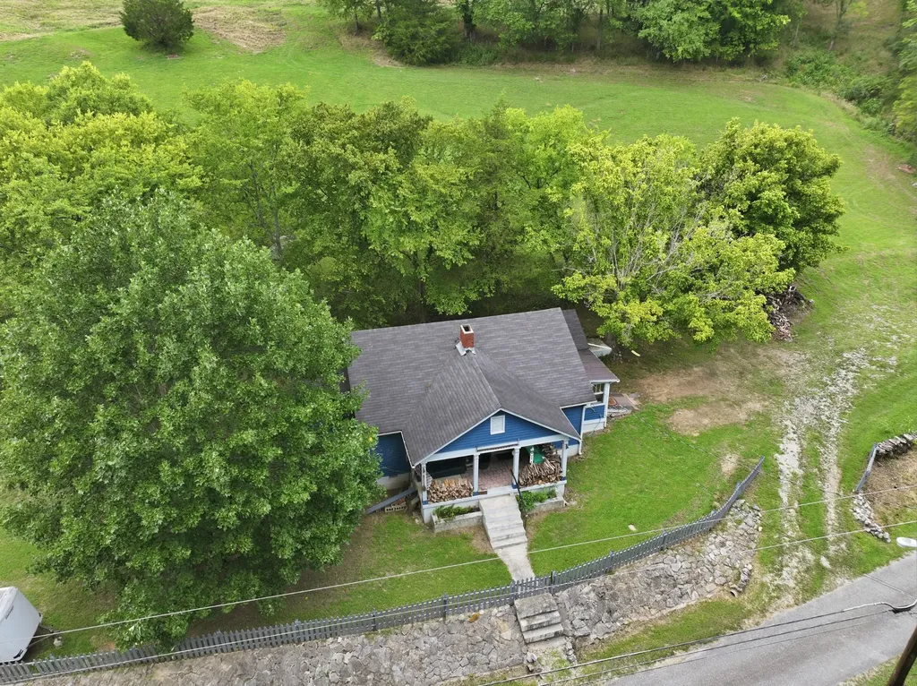 89 Conditt Hollow Road Elmwood TN 38560
