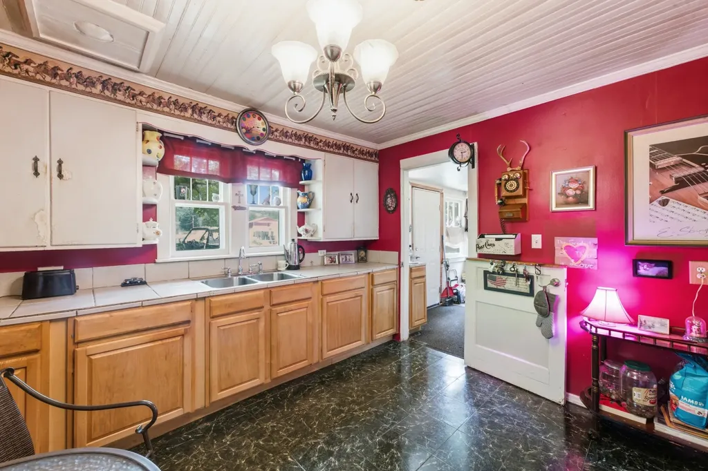 89 Conditt Hollow Road Elmwood TN 38560