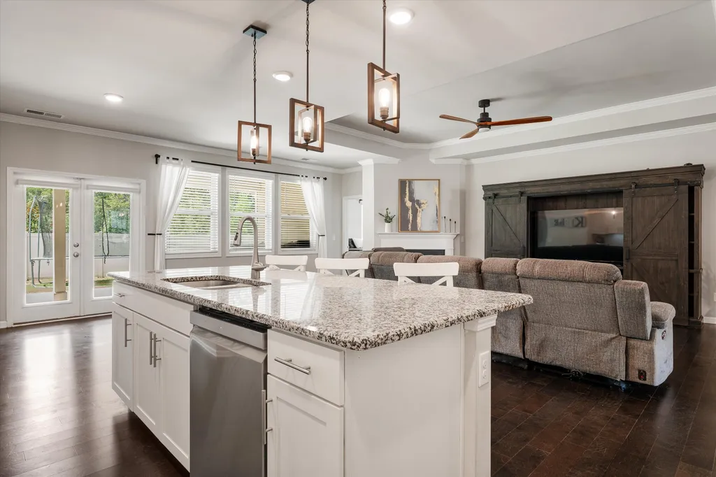 1016 Webbs Retreat Lane Murfreesboro TN 37128