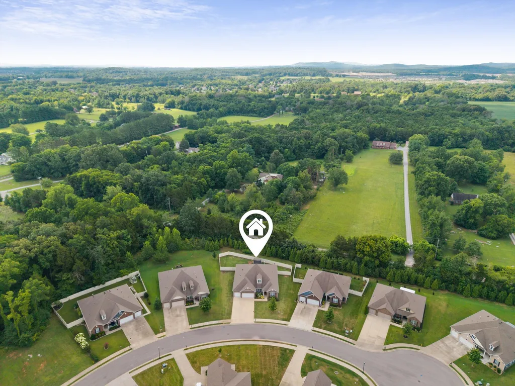 1016 Webbs Retreat Lane Murfreesboro TN 37128