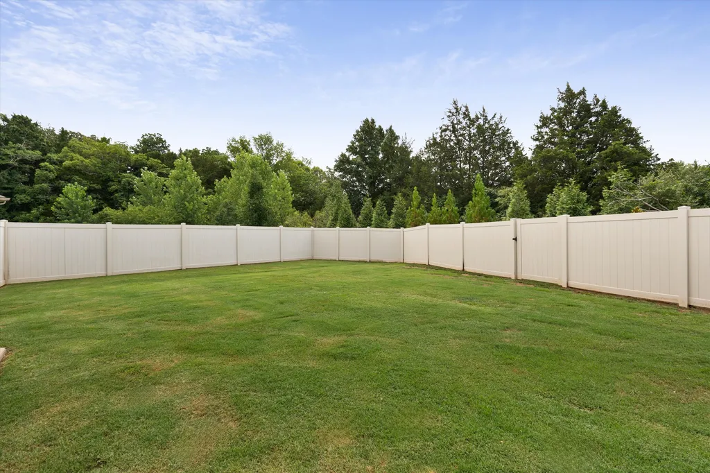 1016 Webbs Retreat Lane Murfreesboro TN 37128