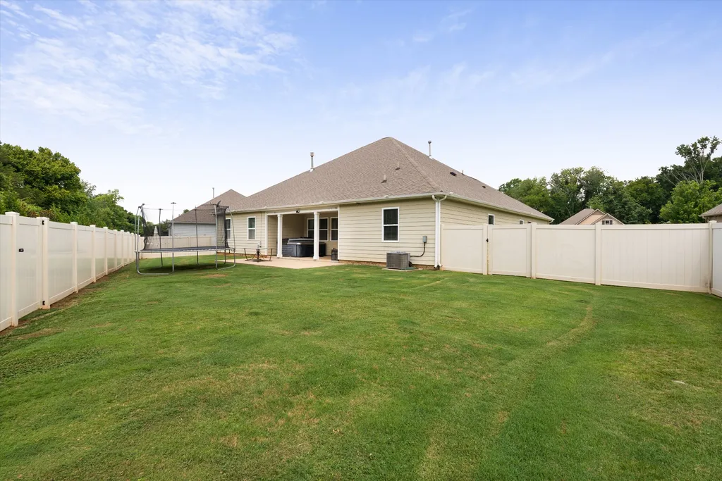 1016 Webbs Retreat Lane Murfreesboro TN 37128