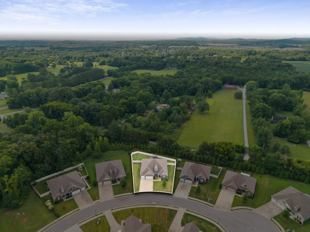 1016 Webbs Retreat Lane Murfreesboro TN 37128